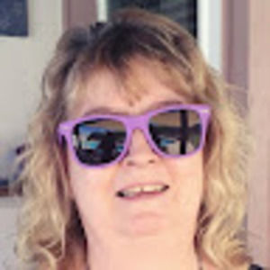 Meet your Posher, Lynette